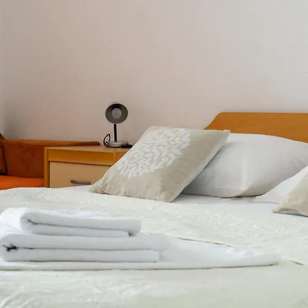 Apartamento Ruza *