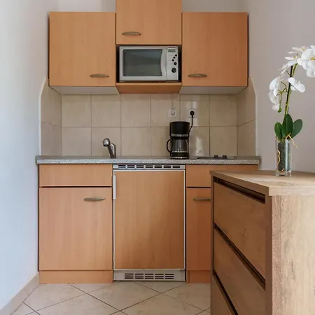 Ruza Apartamento Baška Voda