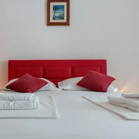 Apartments Ruza *