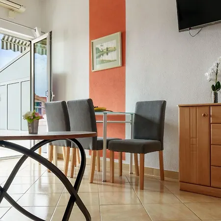 Ruza Apartment *