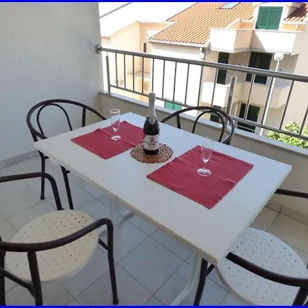 Ruza Apartment Baska Voda