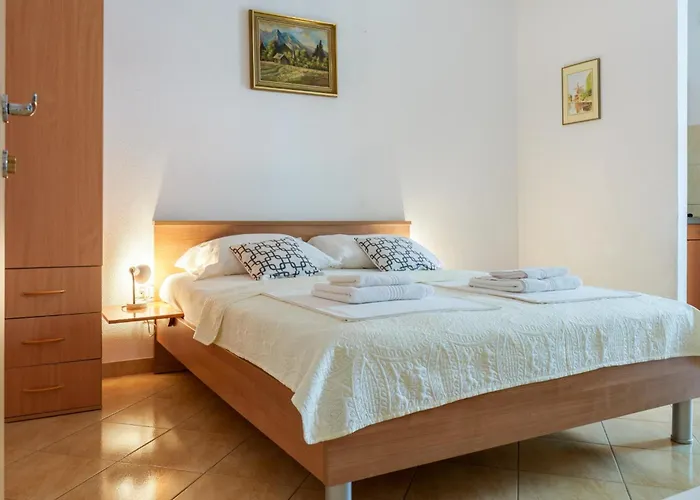 Ruza Apartmán