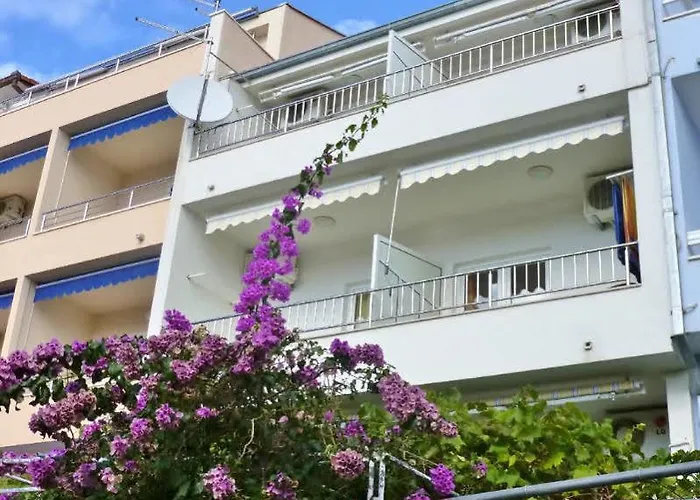 Ruza Apartmán *